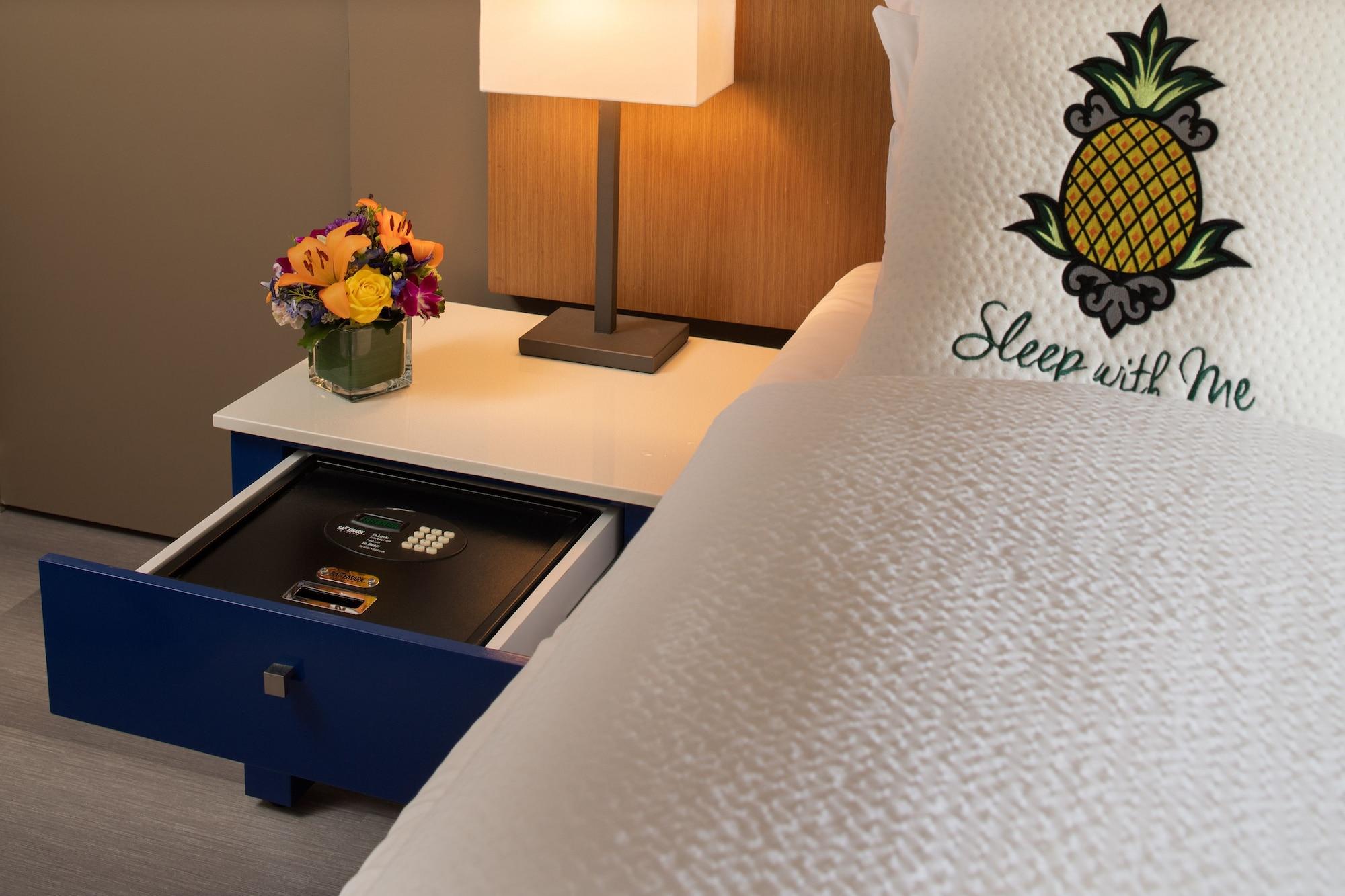 Staypineapple, Hotel Rose, Downtown Portland Ngoại thất bức ảnh