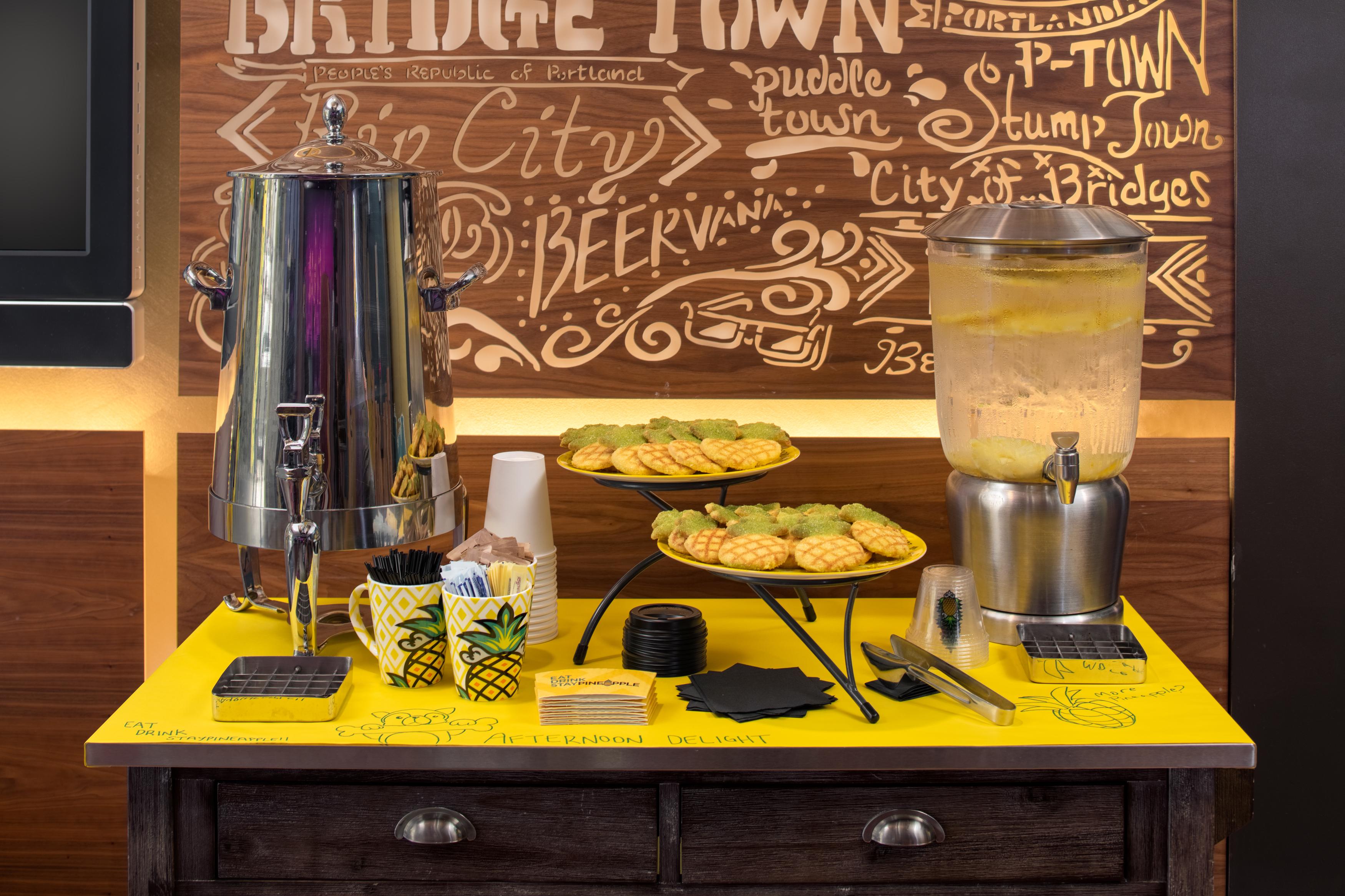 Staypineapple, Hotel Rose, Downtown Portland Ngoại thất bức ảnh